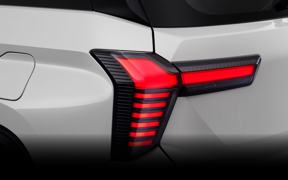 CỤM ĐÈN HẬU LED T-SHAPE