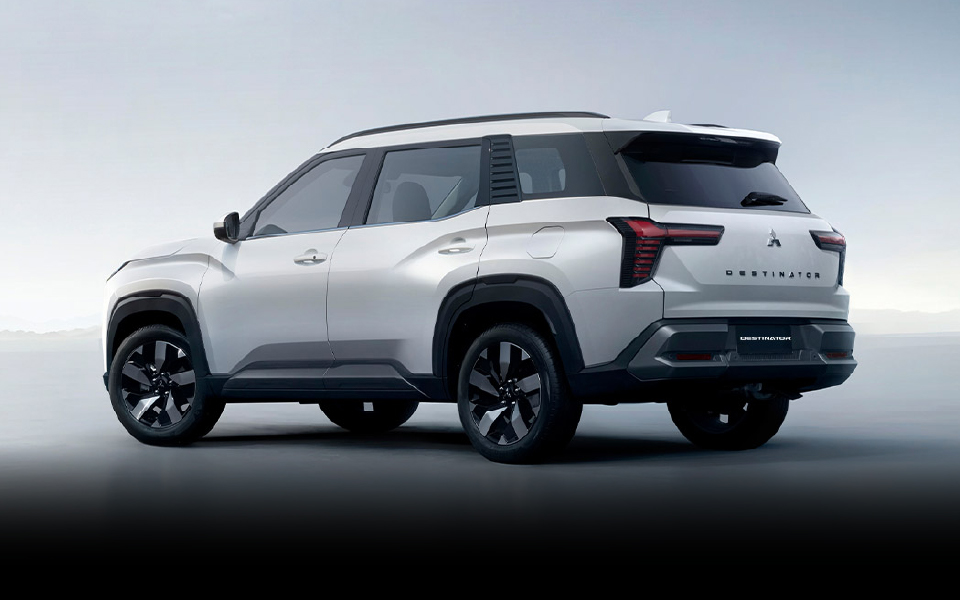 DIỆN MẠO VỮNG CHÃI ĐẦY UY LỰC